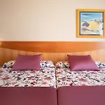 Servigroup Marina Mar 모야카