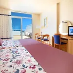 Servigroup Marina Mar 4* 모야카